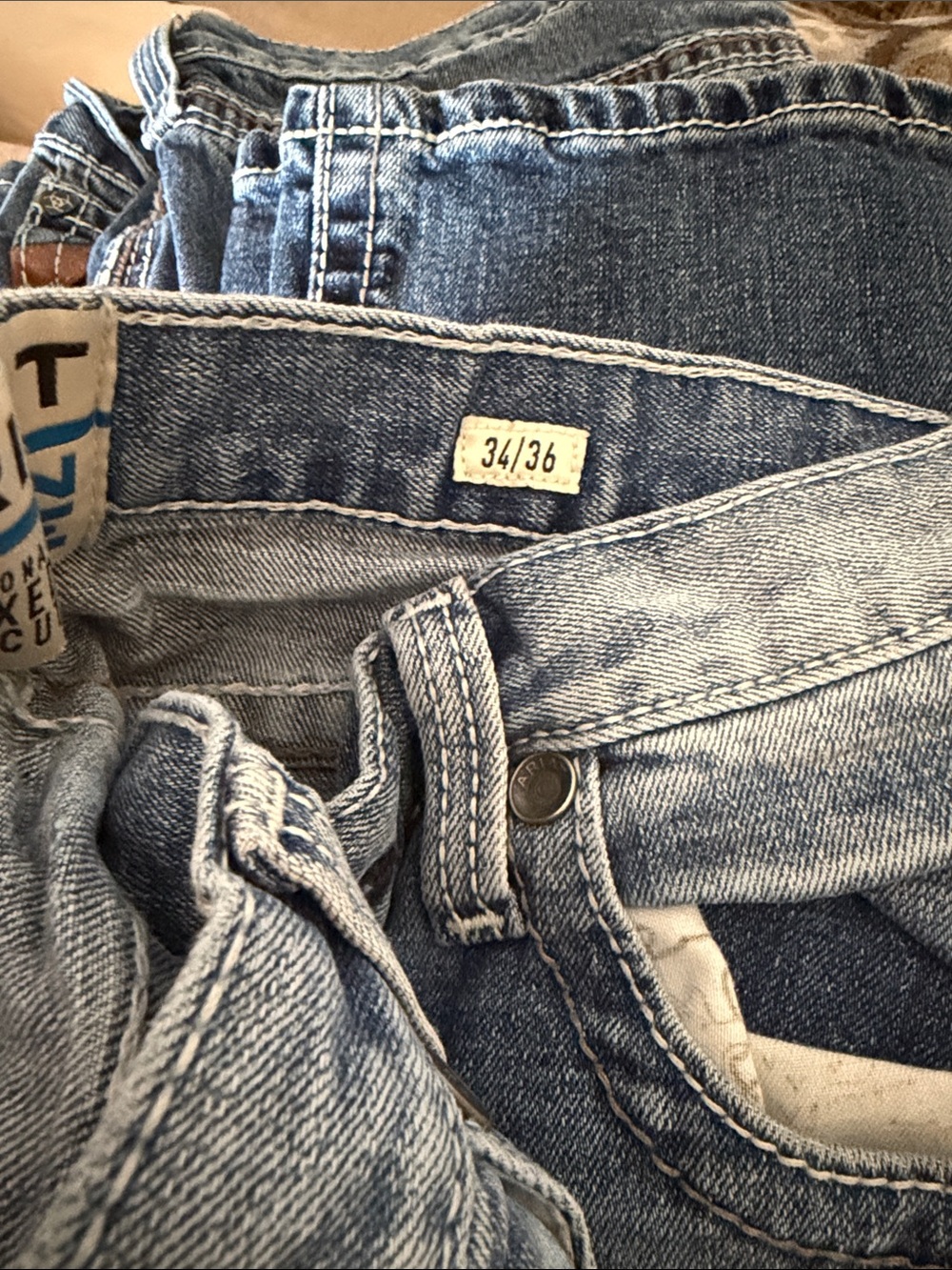 Ariat Light Blue Men’s Relaxed Jeans